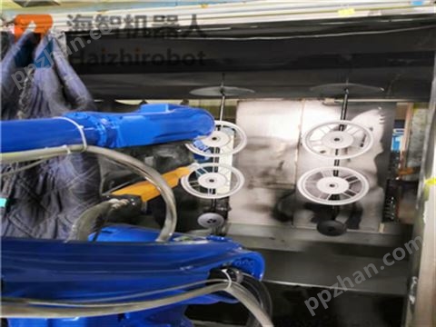 海智自动喷粉机器人系列